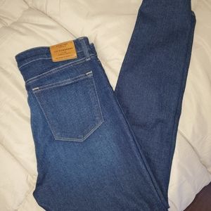 10/30 Lucky Brand Ava Skinny Jeans